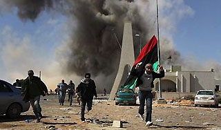 Ливию будут бомбить до конца Каддафи Ливию будут бомбить до конца Каддафи