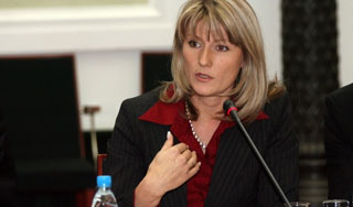 К вице-спикеру Думы прописались нелегалы К вице-спикеру Думы прописались нелегалы