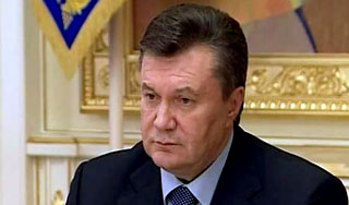 Янукович готов платить за газ рублями Янукович готов платить за газ рублями