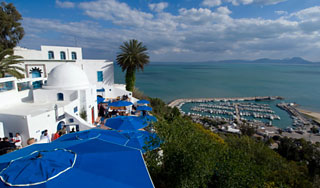 Российским туристам открыли две страны Российским туристам открыли две страны