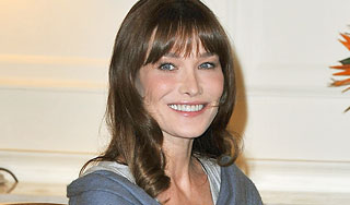 Карла Бруни-Саркози ждет ребенка Карла Бруни-Саркози ждет ребенка