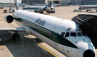 Казахстанец пытался угнать самолет в Ливию Казахстанец пытался угнать самолет в Ливию