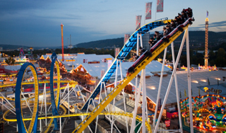 В парижском "Диснейленде" пострадали люди В парижском "Диснейленде" пострадали люди