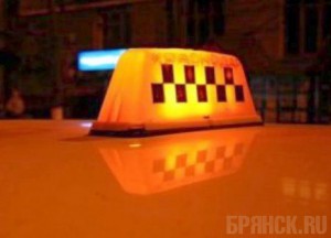 Мужчина совершил разбойное нападение на знакомого таксиста