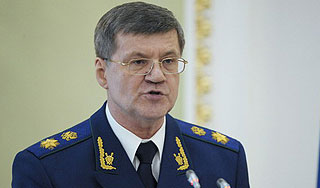 Чайка отверг войну со следователями Чайка отверг войну со следователями