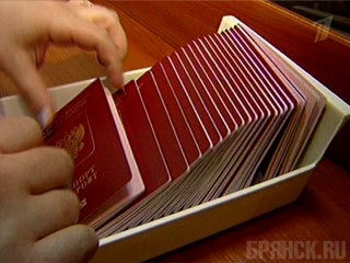 В брянском УФМС продолжается чиновничий произвол