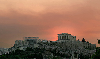 Греция отказалась покидать зону евро Греция отказалась покидать зону евро