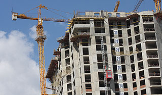 Стройки в центре Москвы приостановлены Стройки в центре Москвы приостановлены