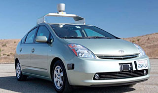 Google тестирует водителей-роботов Google тестирует водителей-роботов