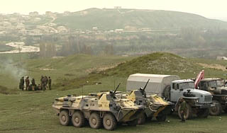 В Таджикистане ловят опасных бандитов В Таджикистане ловят опасных бандитов