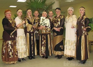 Фольклорный ансамбль «Дебряночка» выступит с отчетным концертом