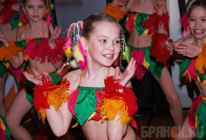 Свыше 30 хореографических коллективов выйдут на сцену Дворца Гагарина