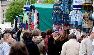 Рынок в "Лужниках" закроют к июлю Рынок в "Лужниках" закроют к июлю