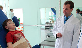 Россия изменит отношение к больным детям Россия изменит отношение к больным детям