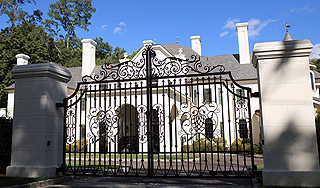 Американские особняки продают за полцены Американские особняки продают за полцены