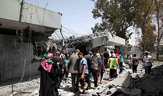 НАТО нанесло внезапный удар по Триполи НАТО нанесло внезапный удар по Триполи