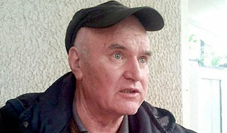 Младич требует гроб с телом дочери Младич требует гроб с телом дочери