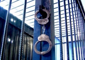 Едва не убивший знакомого парень предстанет перед судом