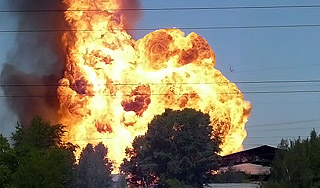 АЗС в Костроме взорвались одна за одной АЗС в Костроме взорвались одна за одной