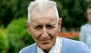 В США умер "Доктор Смерть" Джек Кеворкян В США умер "Доктор Смерть" Джек Кеворкян