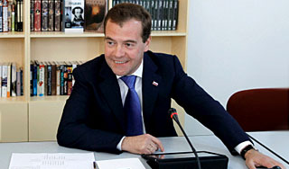 Фурсенко отказался писать диктант Фурсенко отказался писать диктант