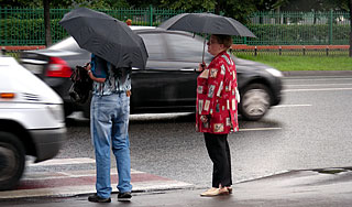Москву накроет грозовой фронт Москву накроет грозовой фронт
