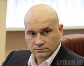 Компания «АЗИМУТ сеть отелей» имеет претензии к «инвестору» гостиницы «Чернигов» Николай Патов