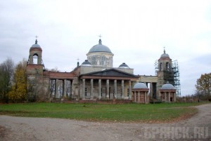 В суражском селе Ляличи начали реконструкцию древней церкви