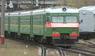 Грузовик без тормозов протаранил электричку Грузовик без тормозов протаранил электричку