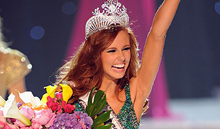 Рыжеволосая Алисса стала "мисс США" Рыжеволосая Алисса стала "мисс США"