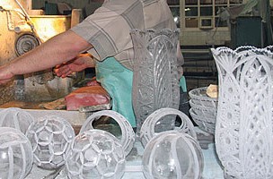 Дятьковский хрустальный завод получит 30 миллионов рублей