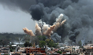 НАТО пообещало Ливии новые удары НАТО пообещало Ливии новые удары