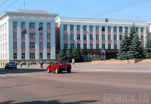 Брянск оказался в списке самых советских городов Администрация Брянской области находится на площади Ленина