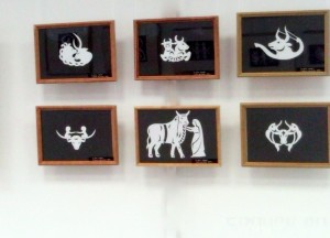 Художник Наталья Лазарева представила в Брянске выставку силуэтов