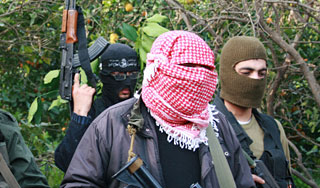 Из Грузии в Россию пробрались 70 боевиков Из Грузии в Россию пробрались 70 боевиков