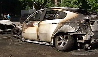 В Москве сгорели пять машин В Москве сгорели пять машин