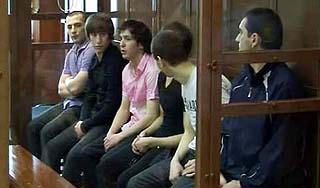 Родным убитого Свиридова грозят расправой Родным убитого Свиридова грозят расправой