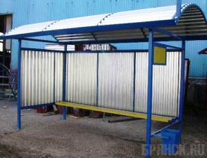 В Фокинском районе Брянска незаконно построили остановку