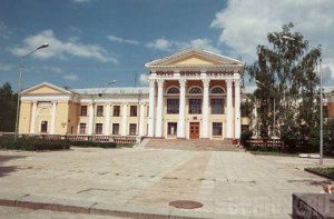 Театр юного зрителя закрывает юбилейный сезон