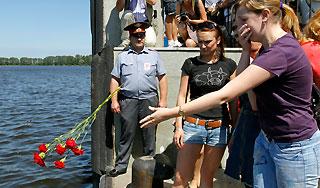 Счет жертв "Булгарии" пошел на вторую сотню Счет жертв "Булгарии" пошел на вторую сотню
