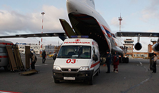 Мальчика в коме привезли из Турции в Россию Мальчика в коме привезли из Турции в Россию