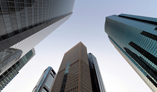 Любители фитнеса раскачали небоскреб Любители фитнеса раскачали небоскреб