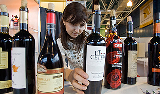 За спиртное в руках ребенка дадут срок За спиртное в руках ребенка дадут срок