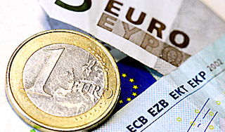 Евро прочат укрепление Евро прочат укрепление