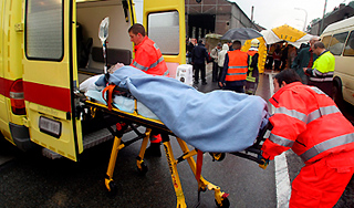 Автобус с людьми разбился на пути в Москву Автобус с людьми разбился на пути в Москву