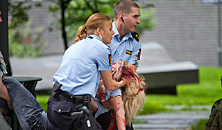 Жертвами бойни в Осло стали 80 детей Жертвами бойни в Осло стали 80 детей