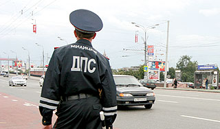 Гаишник вымогал взятку у главы УСБ Гаишник вымогал взятку у главы УСБ