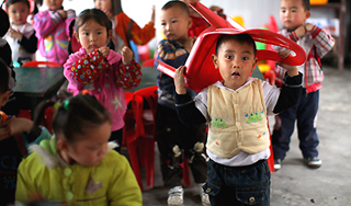 В Китае закрыли канал продажи детей В Китае закрыли канал продажи детей