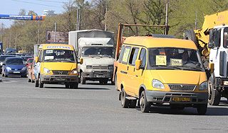 В Москве разбилась маршрутка с пассажирами В Москве разбилась маршрутка с пассажирами