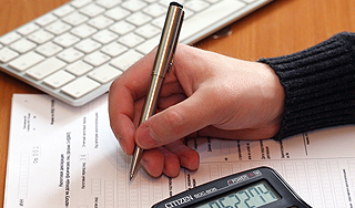 Россиянам спишут долги на миллиарды Россиянам спишут долги на миллиарды